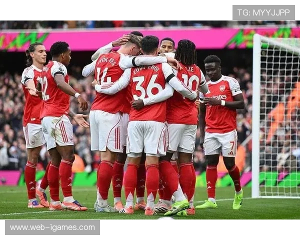 阿森纳领跑英超积分榜 攻防兼备展冠军气质